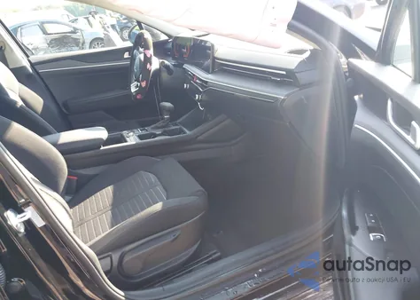 2025 Kia K5 Lxs из США, поврежденный, VIN KNAG24J72S5321116